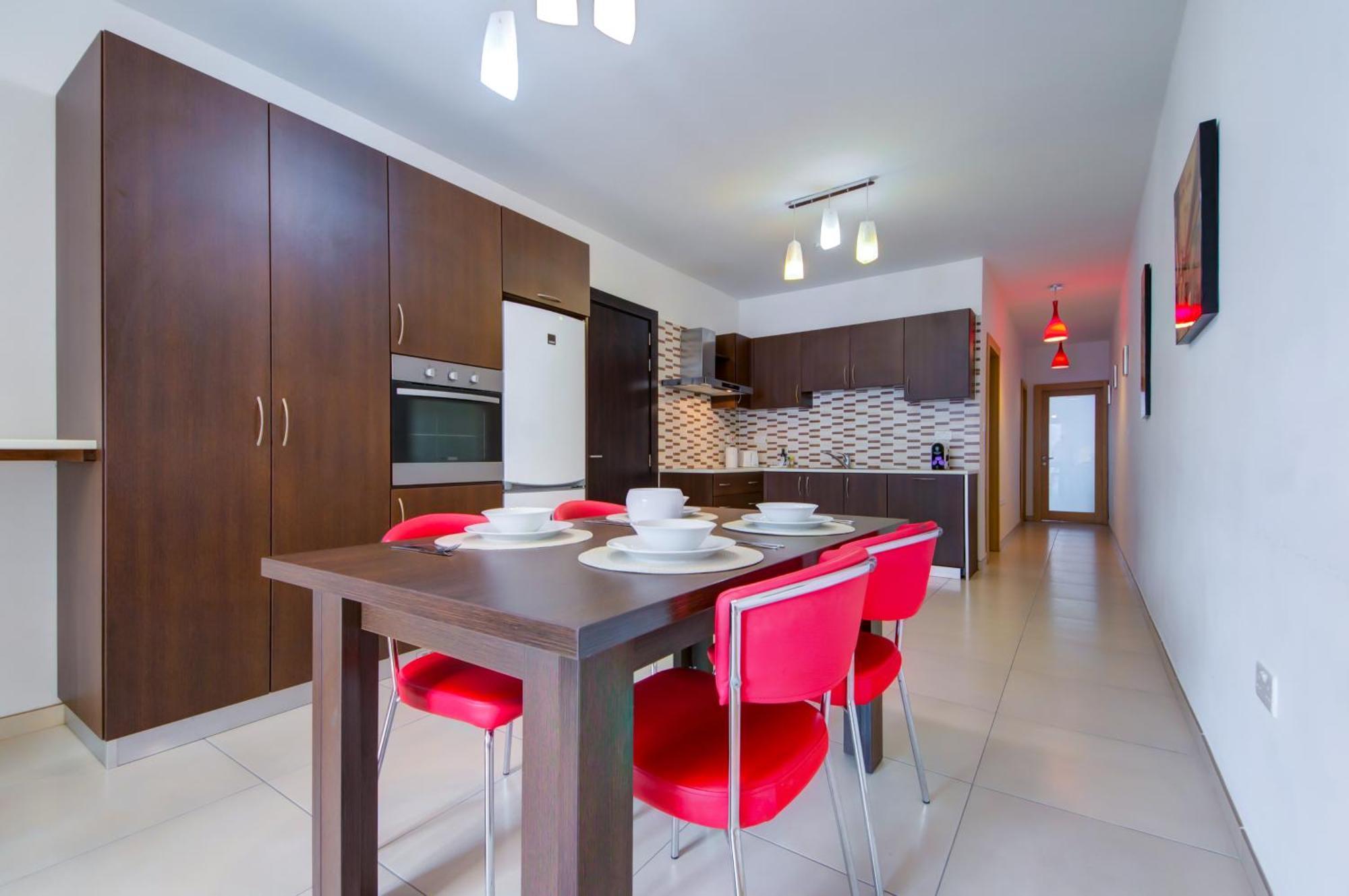 Prime Location, Modern Apartment In St Julian'S, Paceville, Apt 8 By Vaganza Saint Julian's Εξωτερικό φωτογραφία