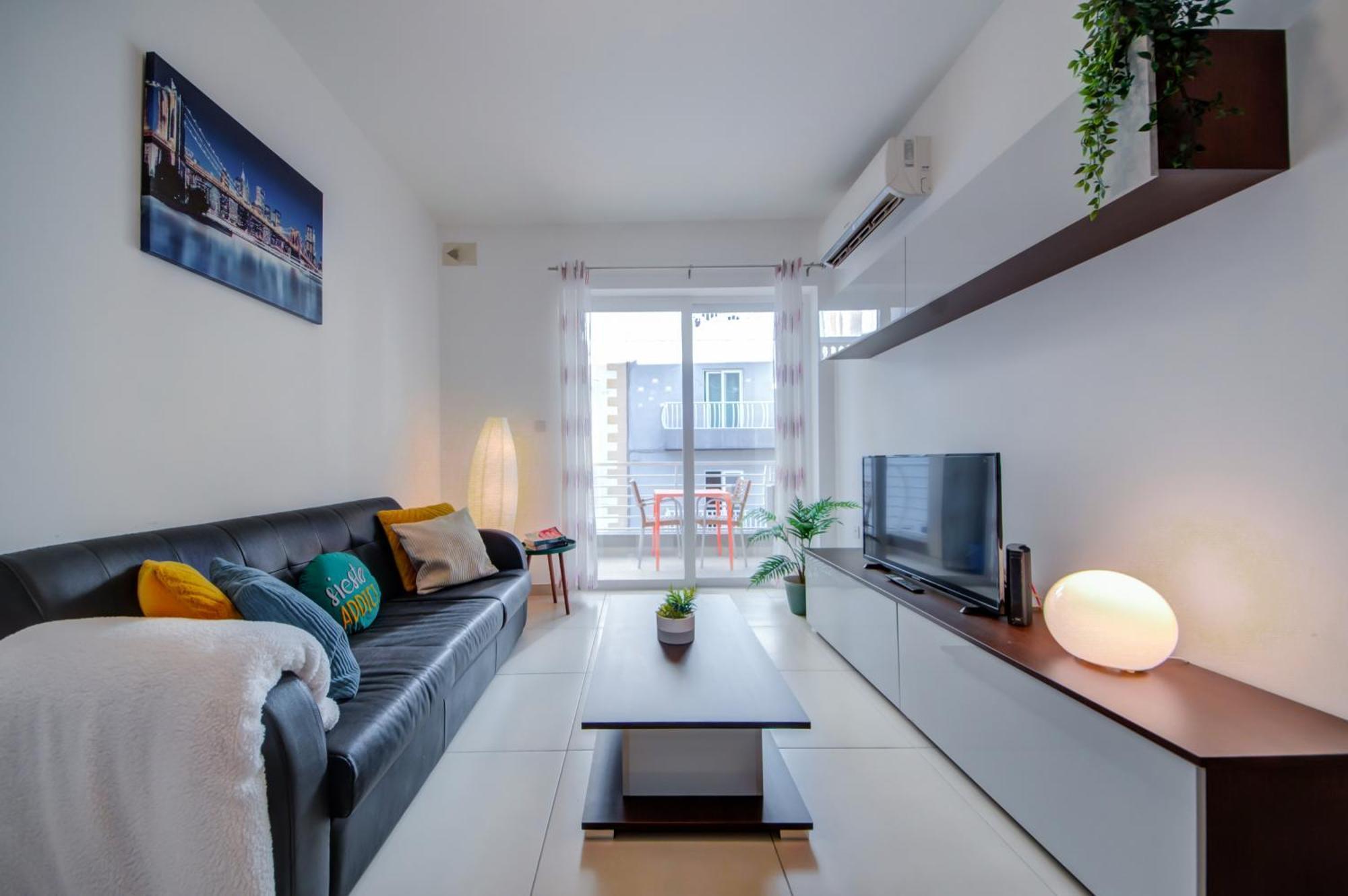 Prime Location, Modern Apartment In St Julian'S, Paceville, Apt 8 By Vaganza Saint Julian's Εξωτερικό φωτογραφία