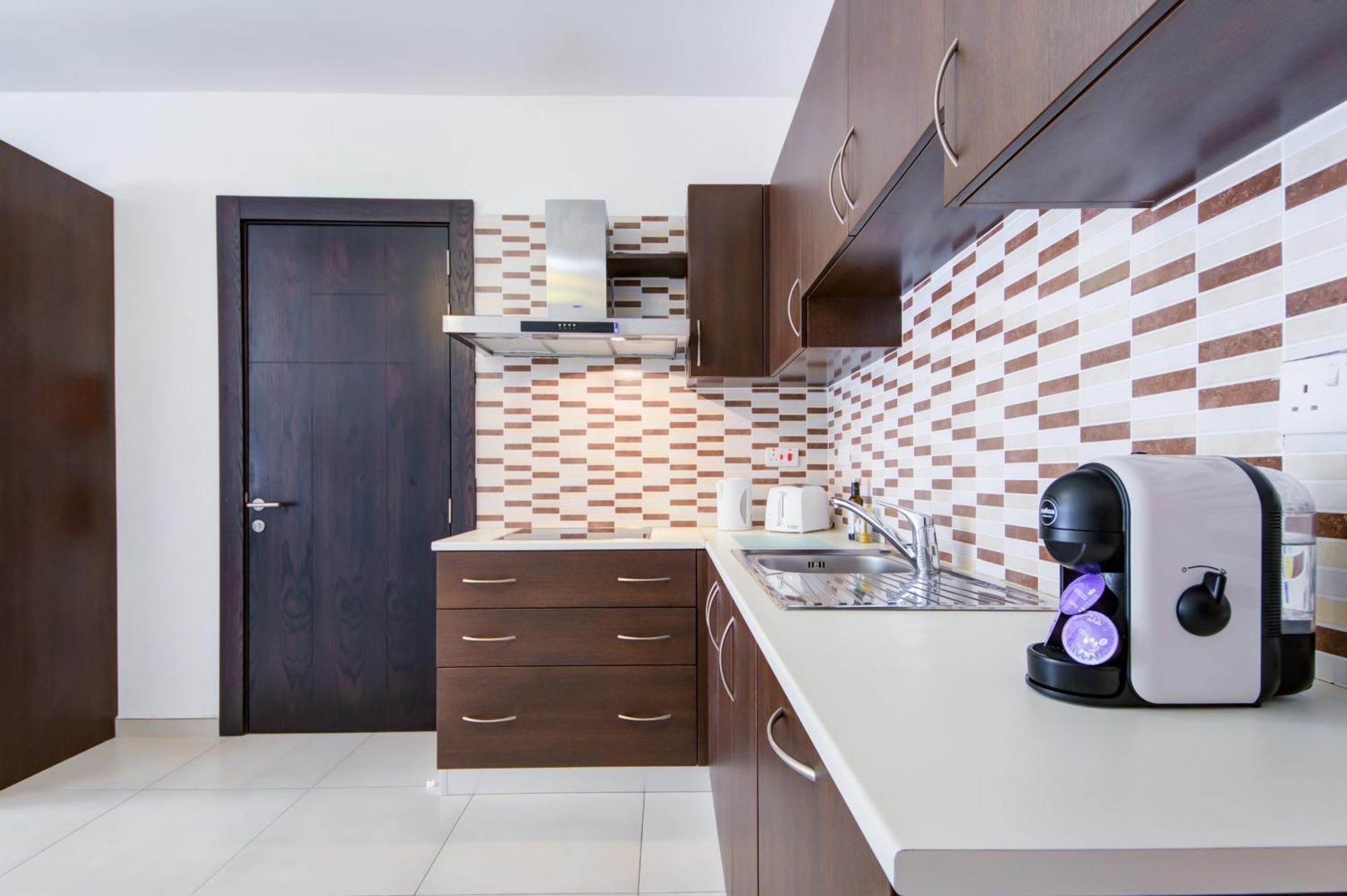 Prime Location, Modern Apartment In St Julian'S, Paceville, Apt 8 By Vaganza Saint Julian's Εξωτερικό φωτογραφία