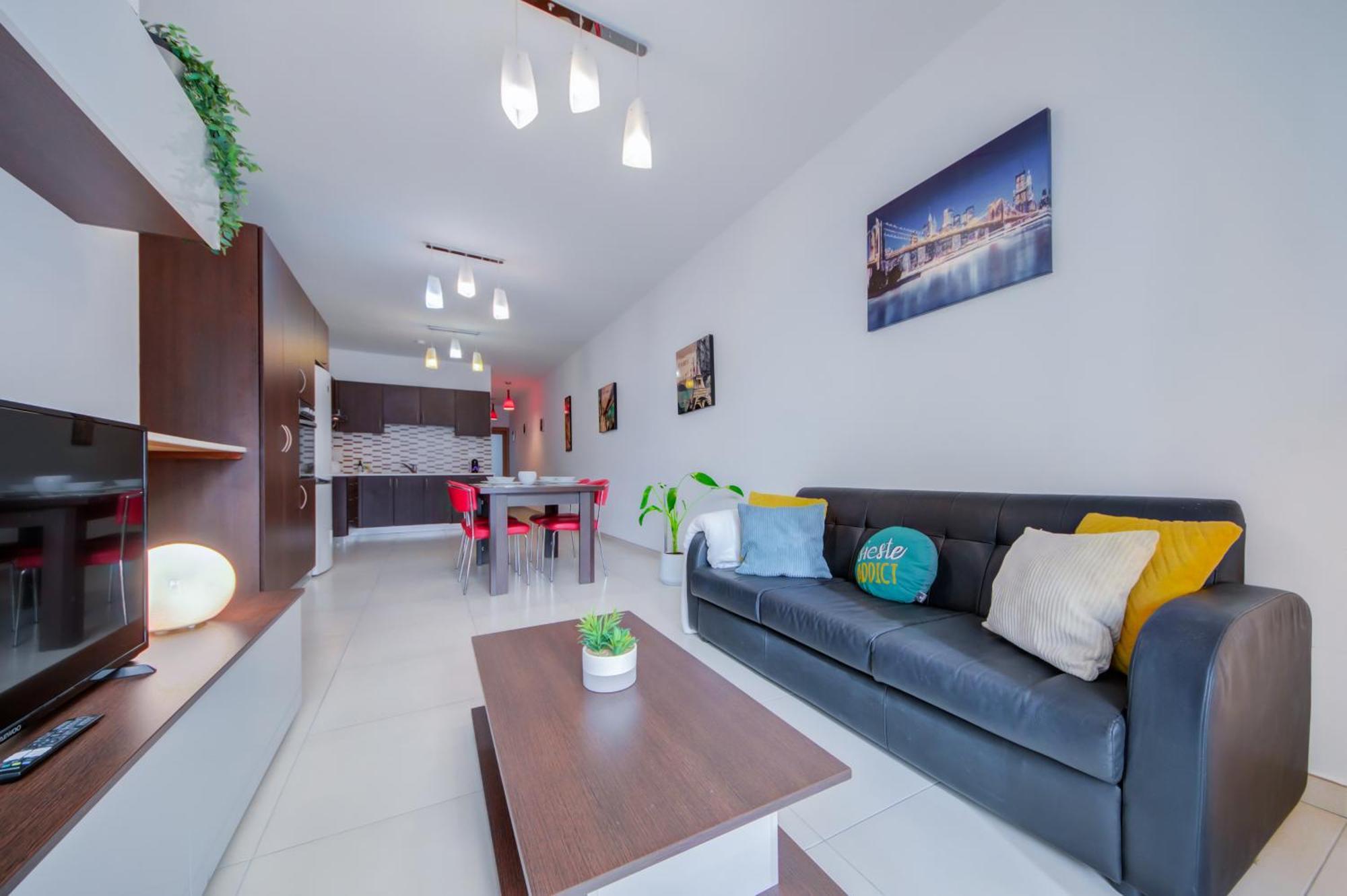Prime Location, Modern Apartment In St Julian'S, Paceville, Apt 8 By Vaganza Saint Julian's Εξωτερικό φωτογραφία
